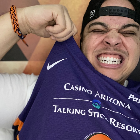 zachhstrong